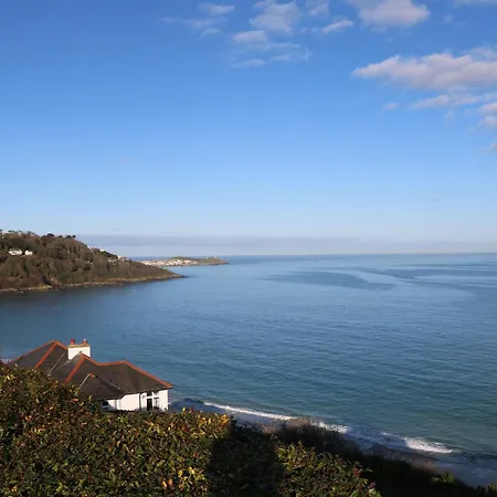 1 Queensway Gardens Hayle